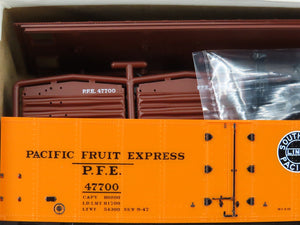 HO Scale InterMountain Kit 40501-12 SP UP PFE Pacific Fruit Express Reefer 47700