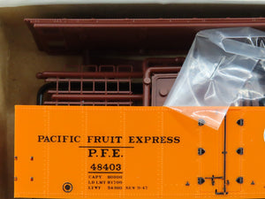 HO Scale InterMountain Kit 40501-24 SP UP PFE Pacific Fruit Express Reefer 48403