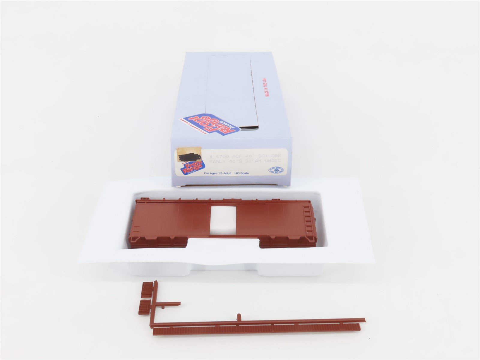 HO Scale Front Range Kit #4700 Undecorated 40' Single Door Box Car