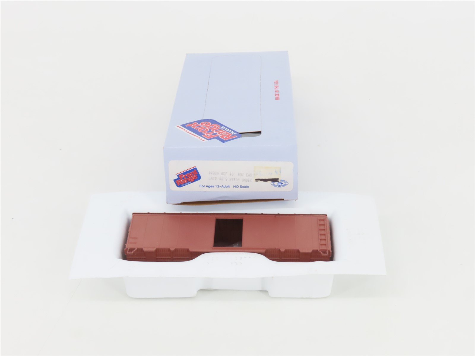 HO Scale Front Range Kit #4800 Undecorated 40' Single Door Box Car