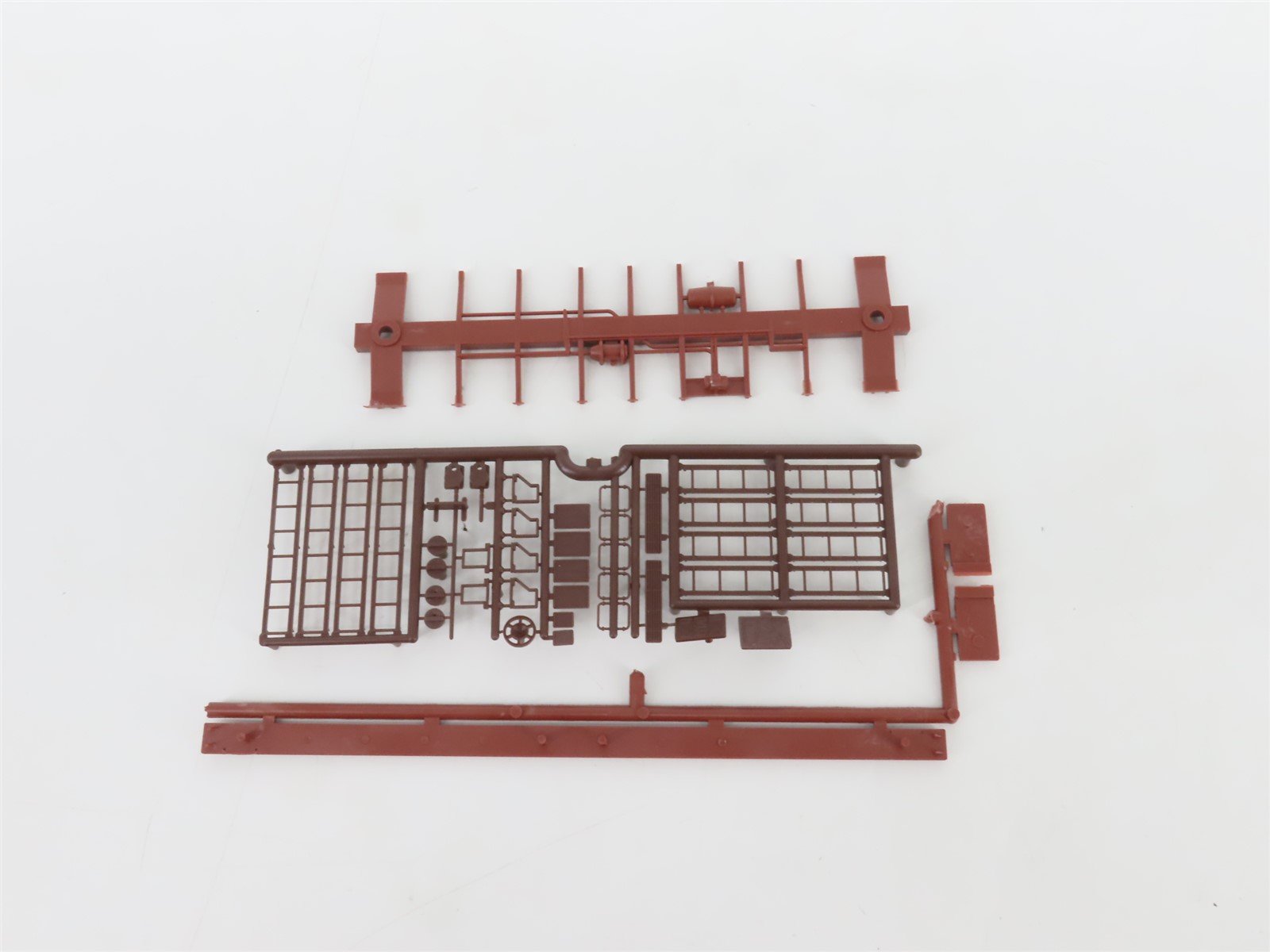 HO Scale Front Range Kit #4070 Undecorated 40' Single Door Box Car