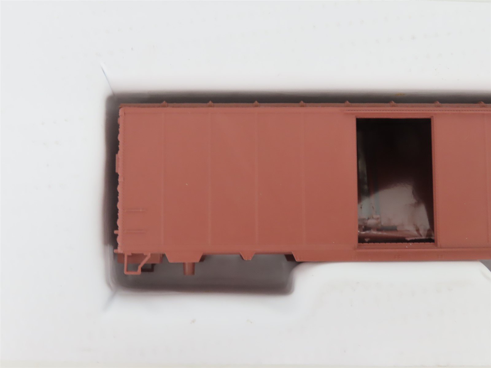 HO Scale Front Range Kit #4800 Undecorated 40' Single Door Box Car