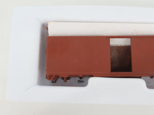 HO Scale Front Range Kit #4700 Undecorated 40' Single Door Box Car