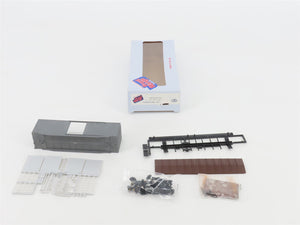 HO Scale Front Range Kit #4070 Undecorated Single Door 40' Box Car