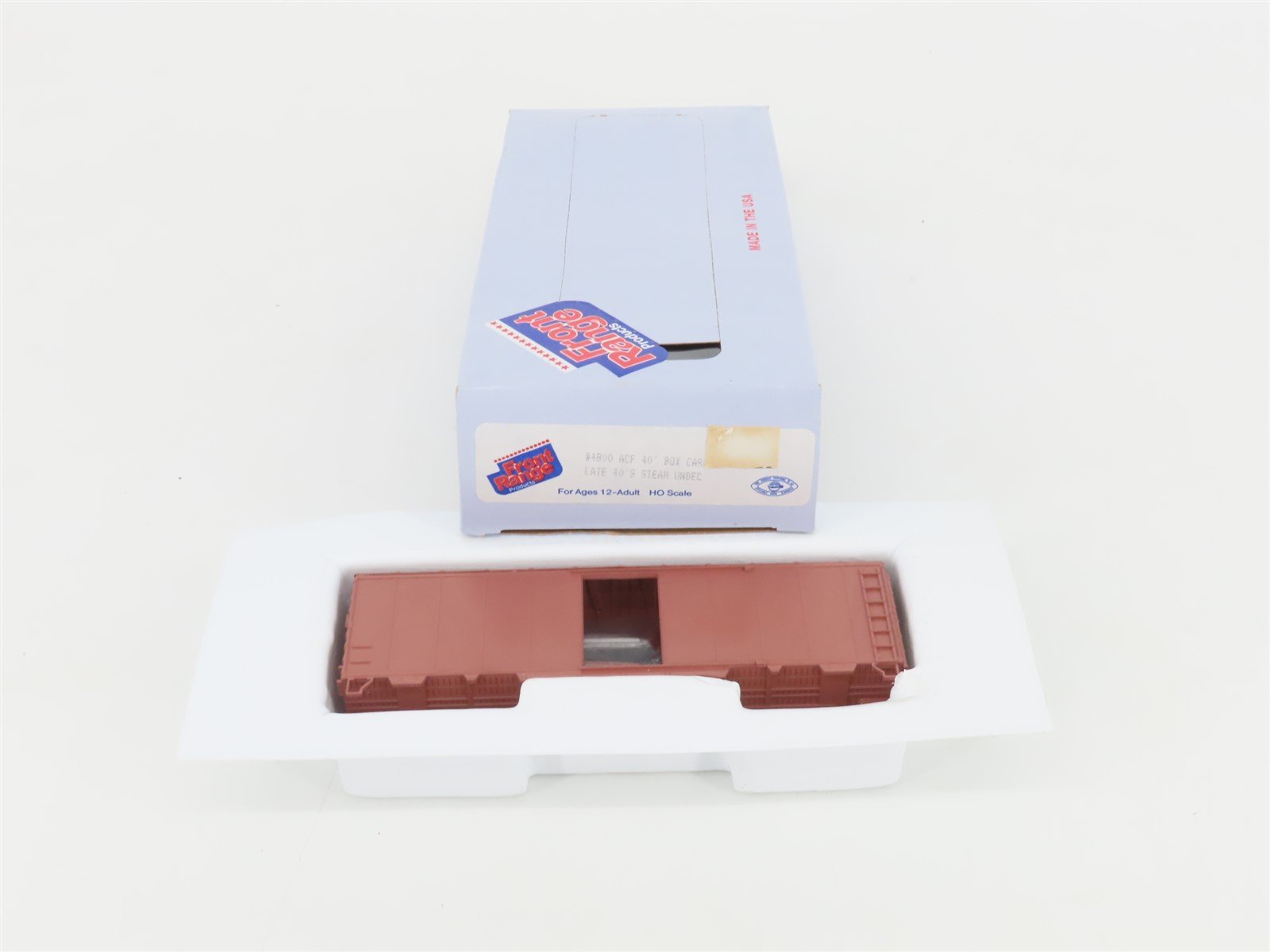 HO Scale Front Range Kit #4800 Undecorated 40' Single Door Box Car