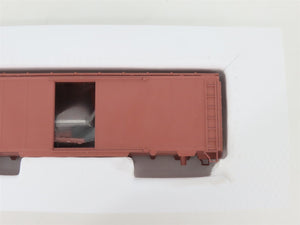 HO Scale Front Range Kit #4800 Undecorated 40' Single Door Box Car