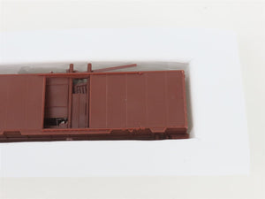 HO Scale Front Range Kit #4070 Undecorated 40' Single Door Box Car