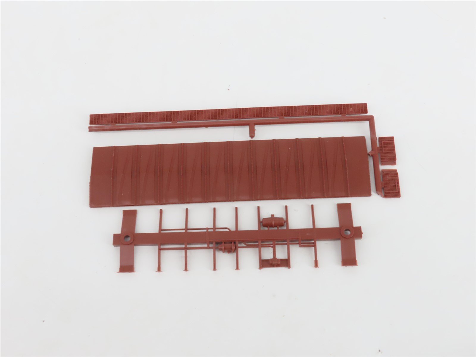 HO Scale Front Range Kit #4070 Undecorated 40' Single Door Box Car