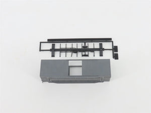HO Scale Front Range Kit #4070 Undecorated 40' Single Door Box Car
