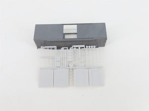 HO Scale Front Range Kit #4070 Undecorated 40' Single Door Box Car