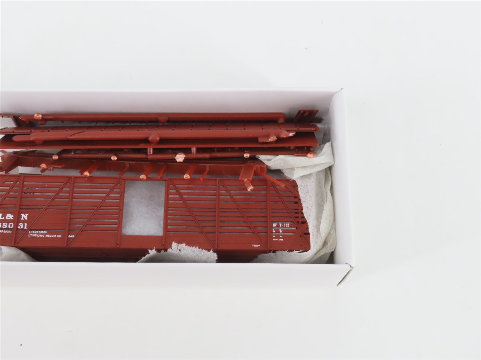 HO Scale PROTO 2000 Kit #21210 L&N Louisville & Nashville 40' Stock Car #88031