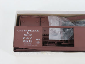 HO Scale InterMountain Kit 40606-12 C&O Chesapeake & Ohio 50' Box Car #28249