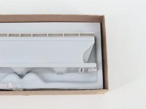 HO Scale Front Range Kit #4300 Undecorated 3-Bay Covered Grain Hopper Car