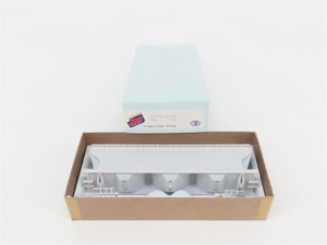 HO Scale Front Range Kit #4300 Undecorated 3-Bay Covered Grain Hopper Car