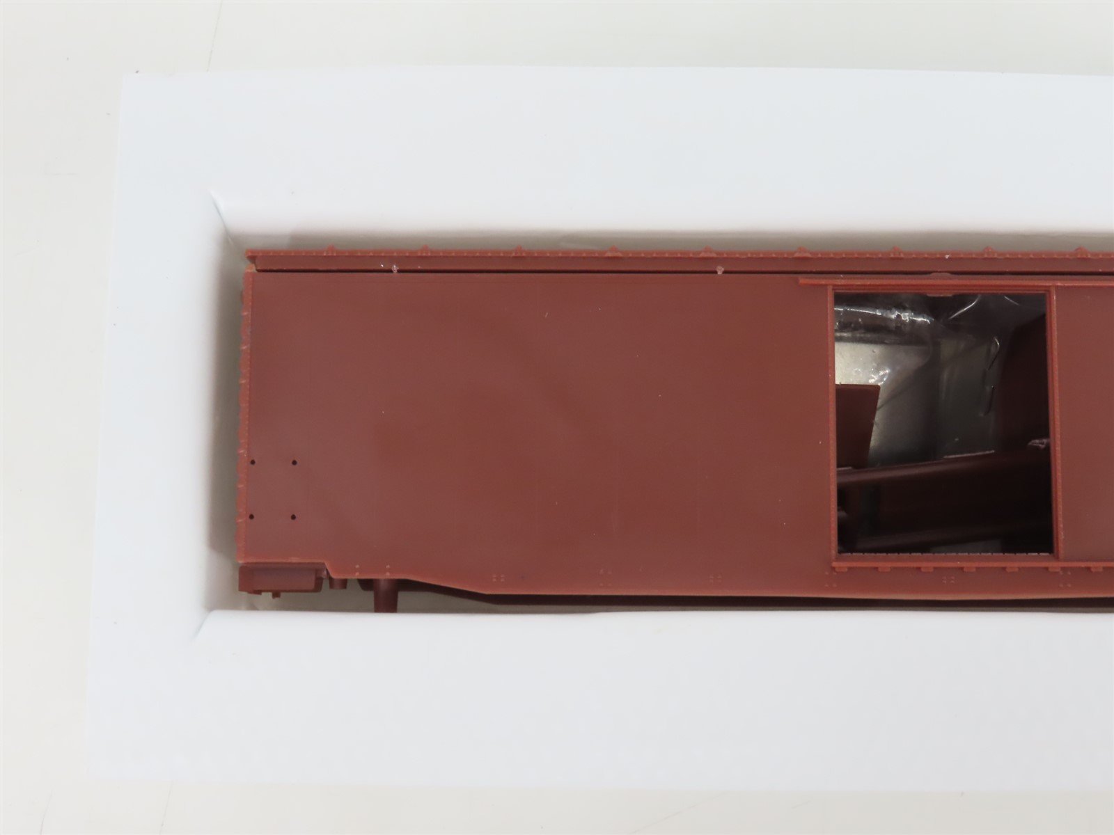 HO Scale Front Range Kit #5000 Undecorated 50' Single Door Box Car