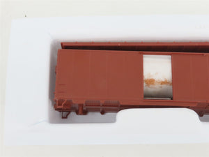 HO Scale Front Range Kit #4700 Undecorated 40' Single Door Box Car