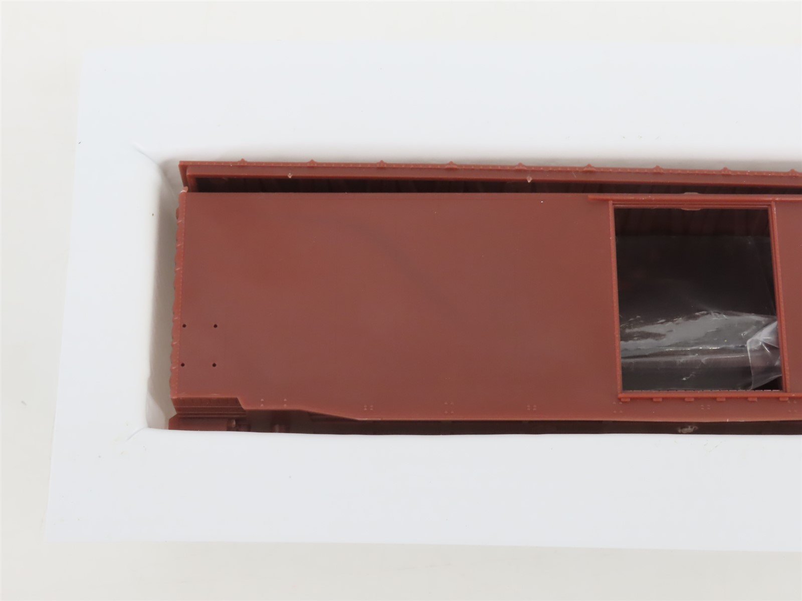 HO Scale Front Range Kit #5000 Undecorated 50' Single Door Box Car