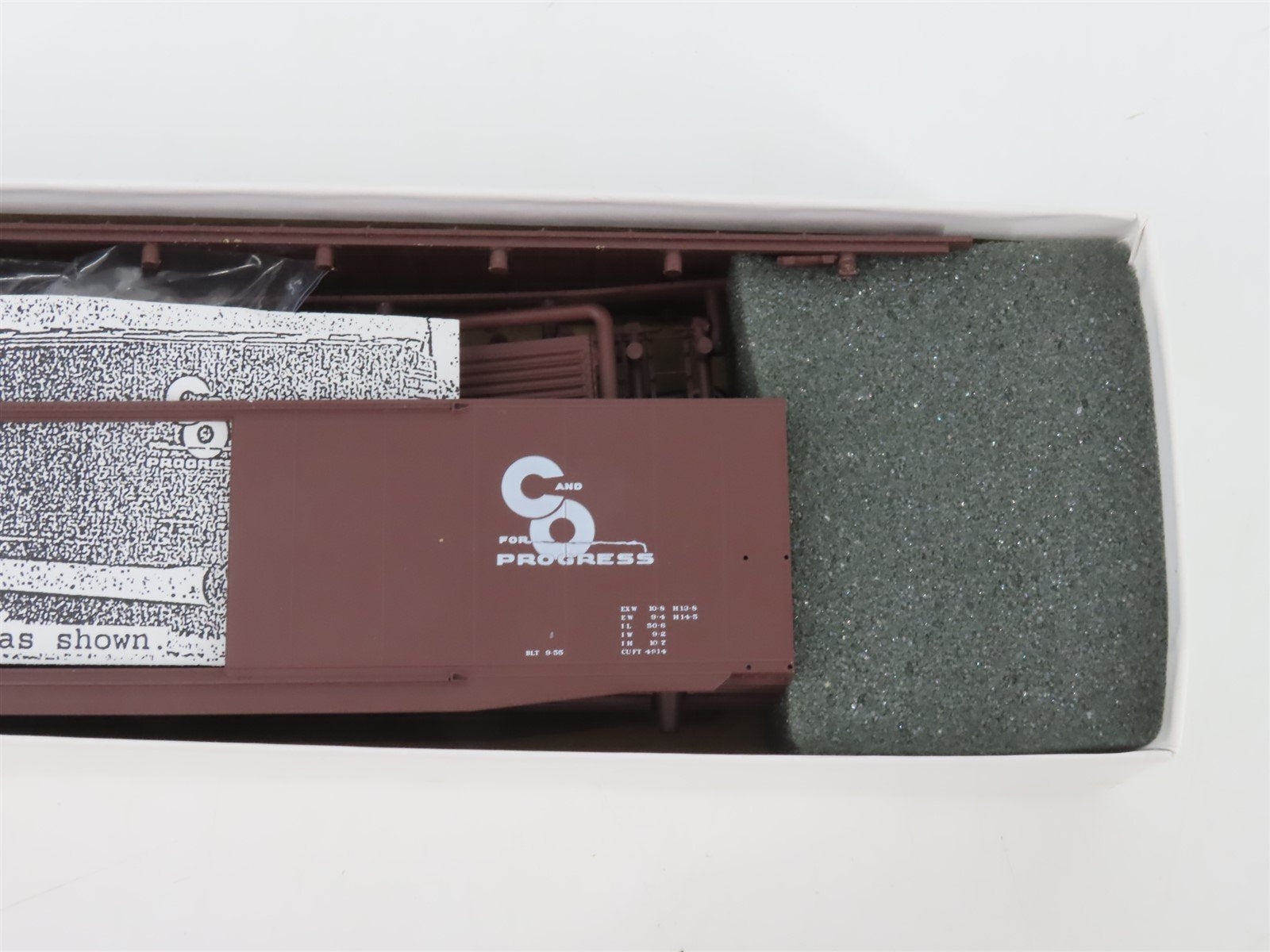HO Scale InterMountain Kit 40606-08 C&O Chesapeake & Ohio 50' Box Car #28197