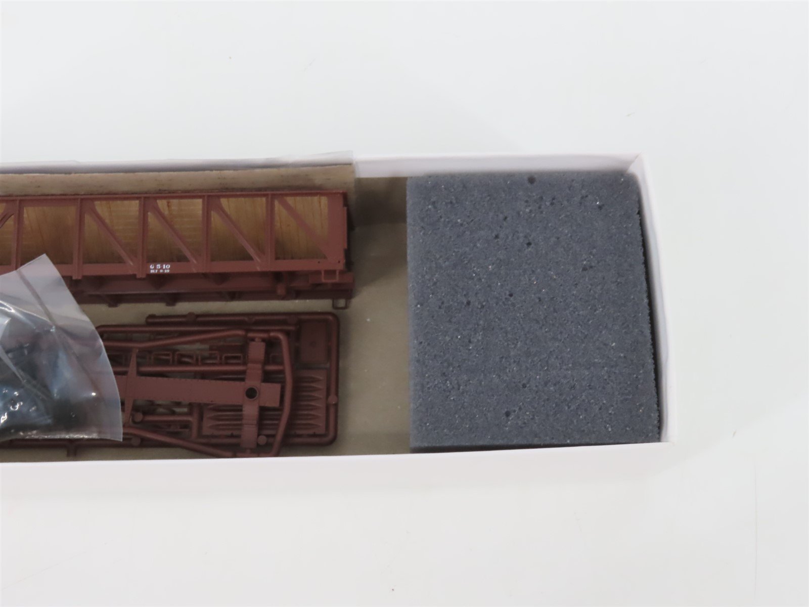 HO InterMountain Kit 41606-03 C&O Chesapeake & Ohio Drop Bottom Gondola #29597