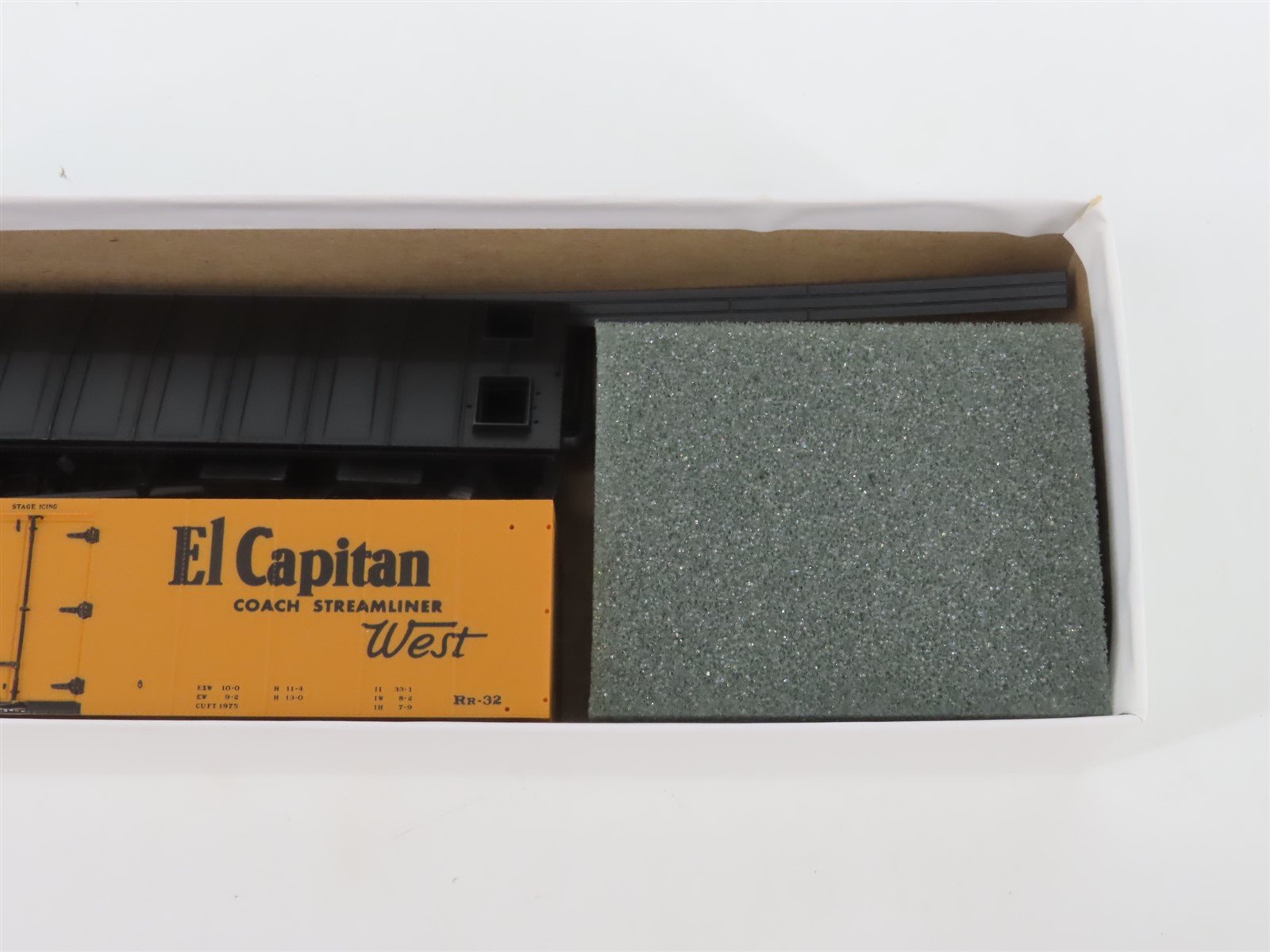HO Scale InterMountain Kit SFRD Santa Fe El Capitan Railroad Reefer #35755