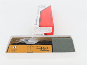 HO Scale InterMountain Kit SFRD Santa Fe Super Chief Railroad Reefer #35864