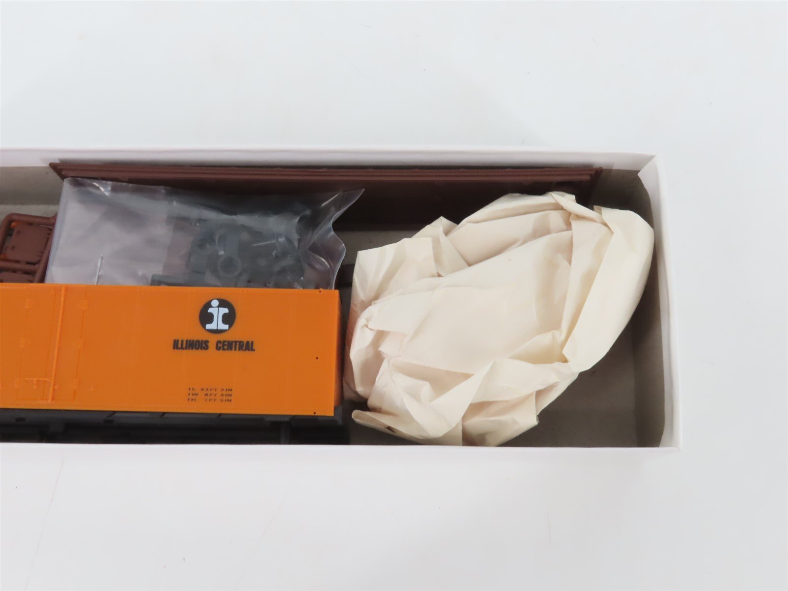 HO Scale InterMountain Kit 40507-04 NRC IC Illinois Central Reefer #16279