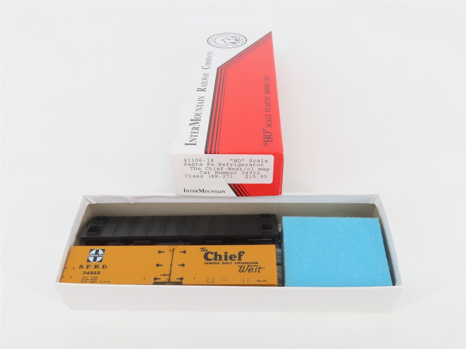 HO Scale InterMountain Kit 41106-18 SFRD Santa Fe The Chief-West Reefer #34922