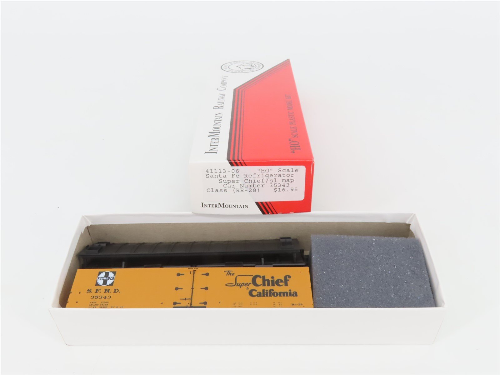 HO Scale InterMountain Kit 41113-06 SFRD Santa Fe Super Chief Reefer #35343