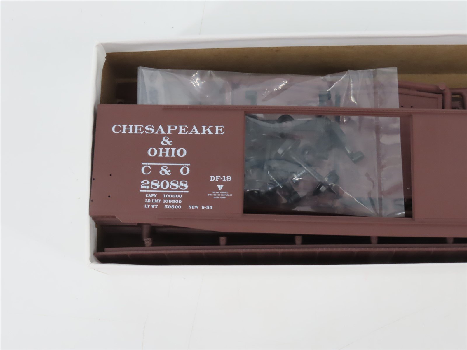 HO Scale InterMountain Kit 40606-04 C&O Chesapeake & Ohio Box Car #28088