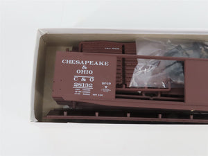 HO Scale InterMountain Kit 40606-05 C&O Chesapeake & Ohio 50' Box Car #28132