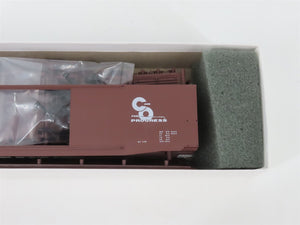 HO Scale InterMountain Kit 40606-10 C&O Chesapeake & Ohio 50' Box Car #28214
