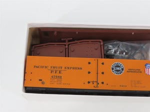 HO InterMountain Kit 40501-19 SP UP PFE Pacific Fruit Express Reefer #47589