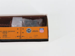 HO InterMountain Kit 40501-10 SP UP PFE Pacific Fruit Express Reefer #47666
