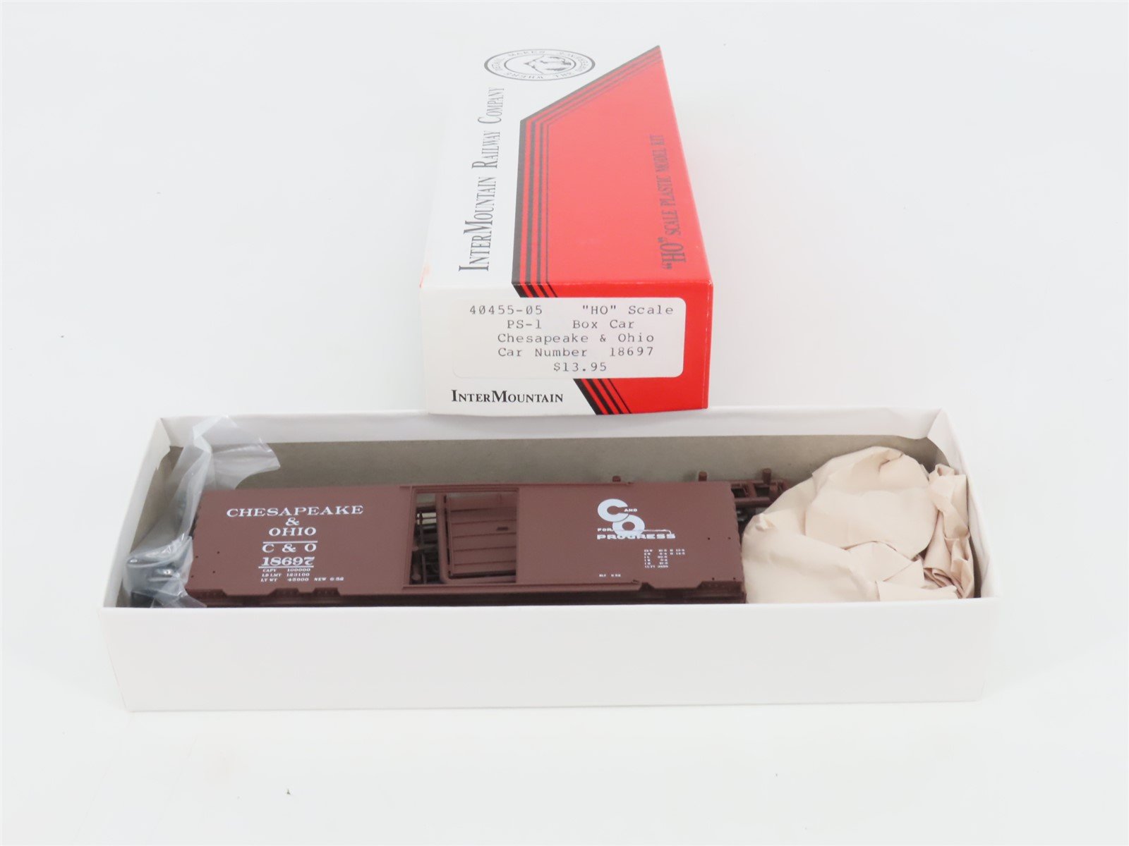 HO InterMountain Kit 40455-05 C&O Chesapeake & Ohio Single Door Box Car #18697