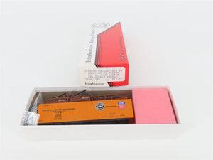 HO Scale InterMountain Kit SP UP PFE Pacific Fruit Express Reefer #3796