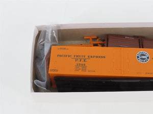 HO Scale InterMountain Kit SP UP PFE Pacific Fruit Express Reefer #2349