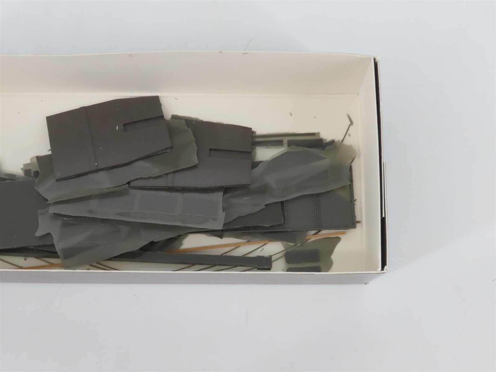 HO Scale Westerfield Kit 2101 C&O Chesapeake & Ohio Railroad 70-Ton Hopper