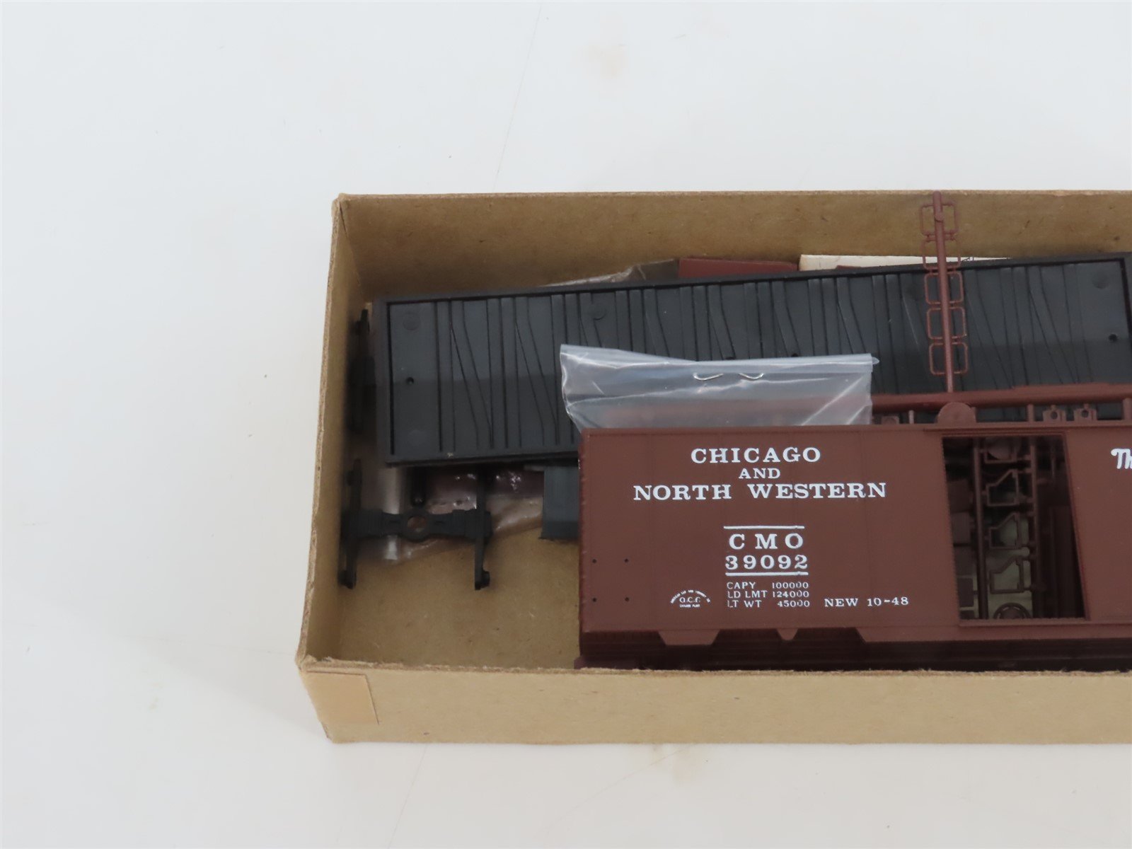 HO Scale Front Range Kit 4086 CMO CNW The Overland Route 40' Box Car #39092