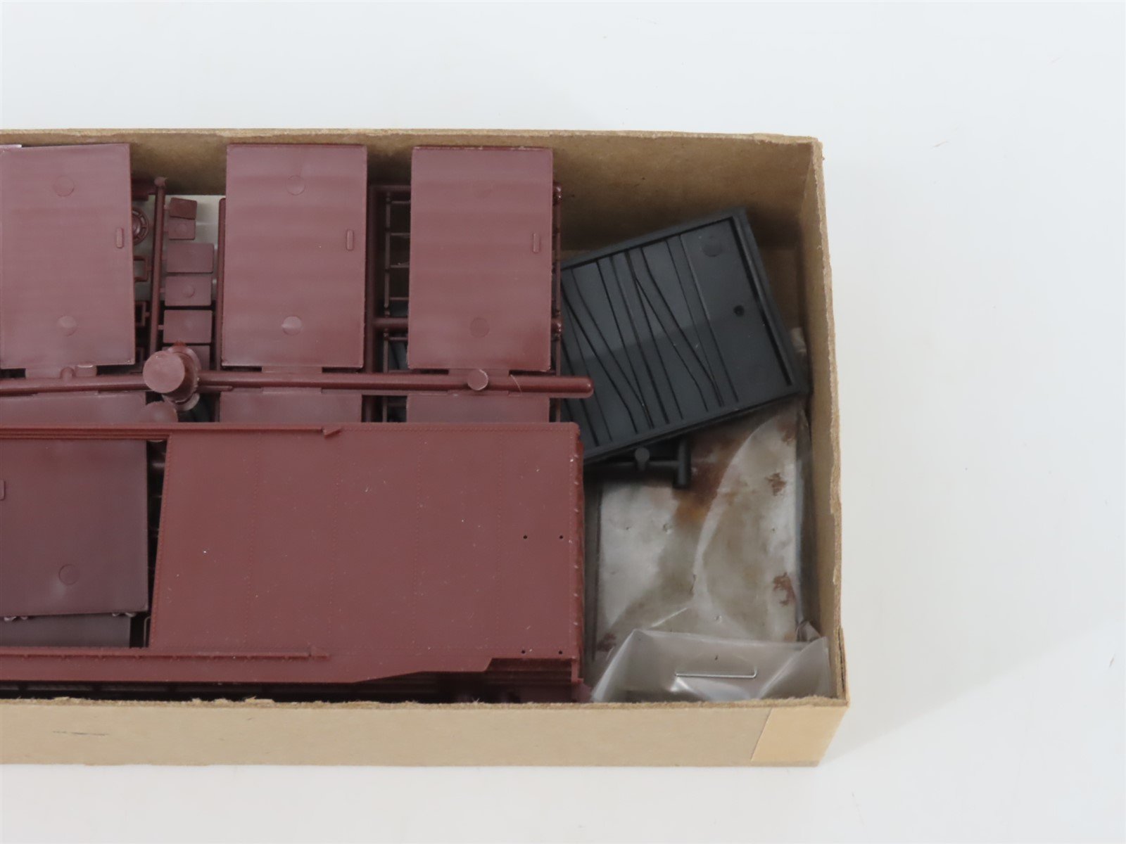 HO Scale Front Range Kit 4090 Undecorated Double Door 40' Box Car