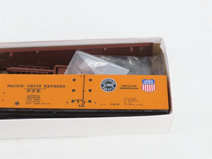 HO InterMountain Kit 40501-08 SP UP PFE Pacific Fruit Express Reefer #47574