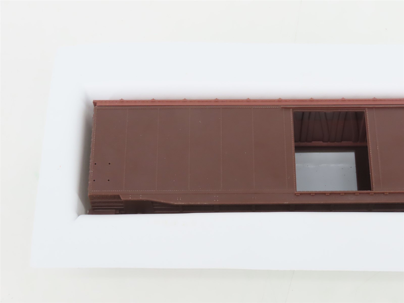 HO Scale Front Range Kit 5020 Undecorated 50' Single Door Box Car