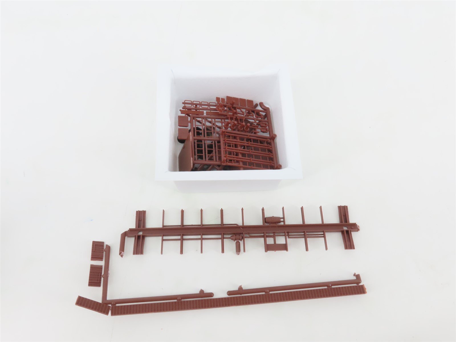 HO Scale Front Range Kit 5020 Undecorated 50' Single Door Box Car