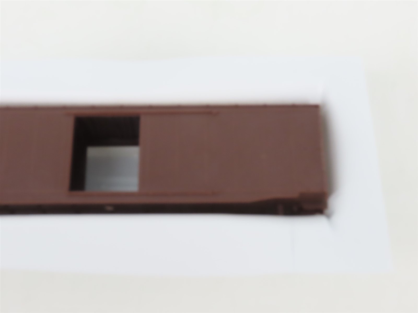 HO Scale Front Range Kit 5020 Undecorated Single Door Box Car