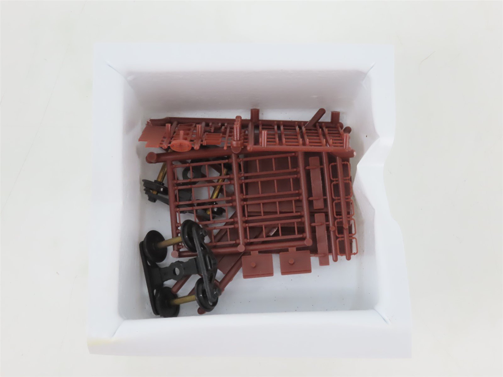 HO Scale Front Range Kit 5020 Undecorated 50' Single Door Box Car