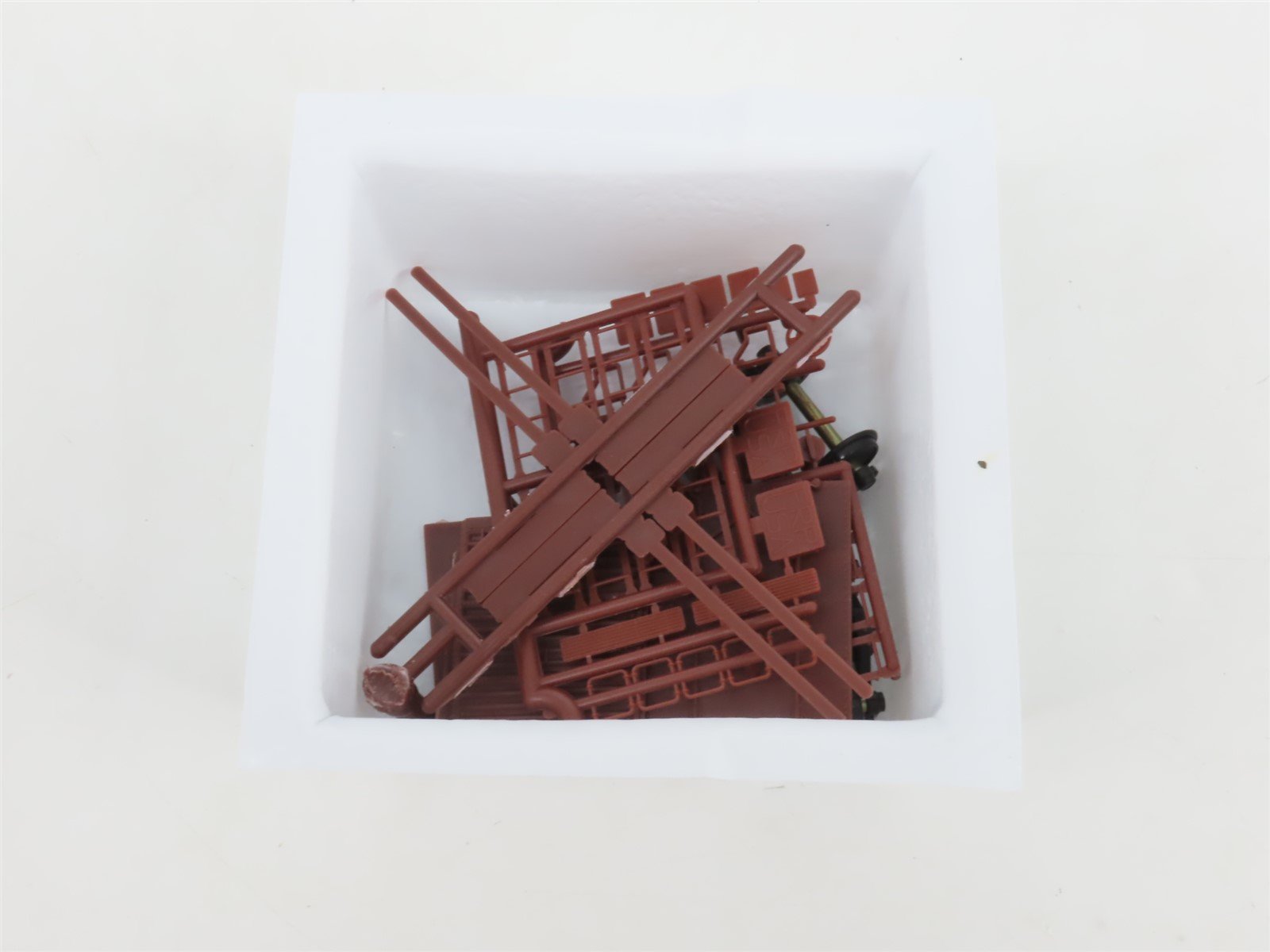 HO Scale Front Range Kit 5120 Undecorated 50' Double Door Box Car