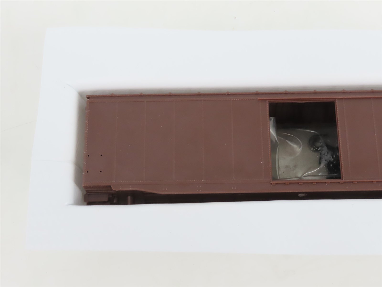 HO Scale Front Range Kit 5020 Undecorated 50' Single Door Box Car
