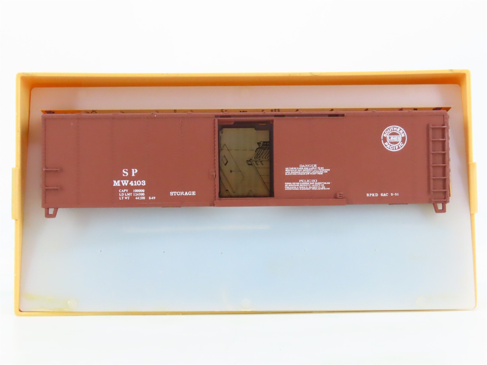 HO Scale Train Miniature Kit 5752 SP Southern Pacific MW Box Car #4103