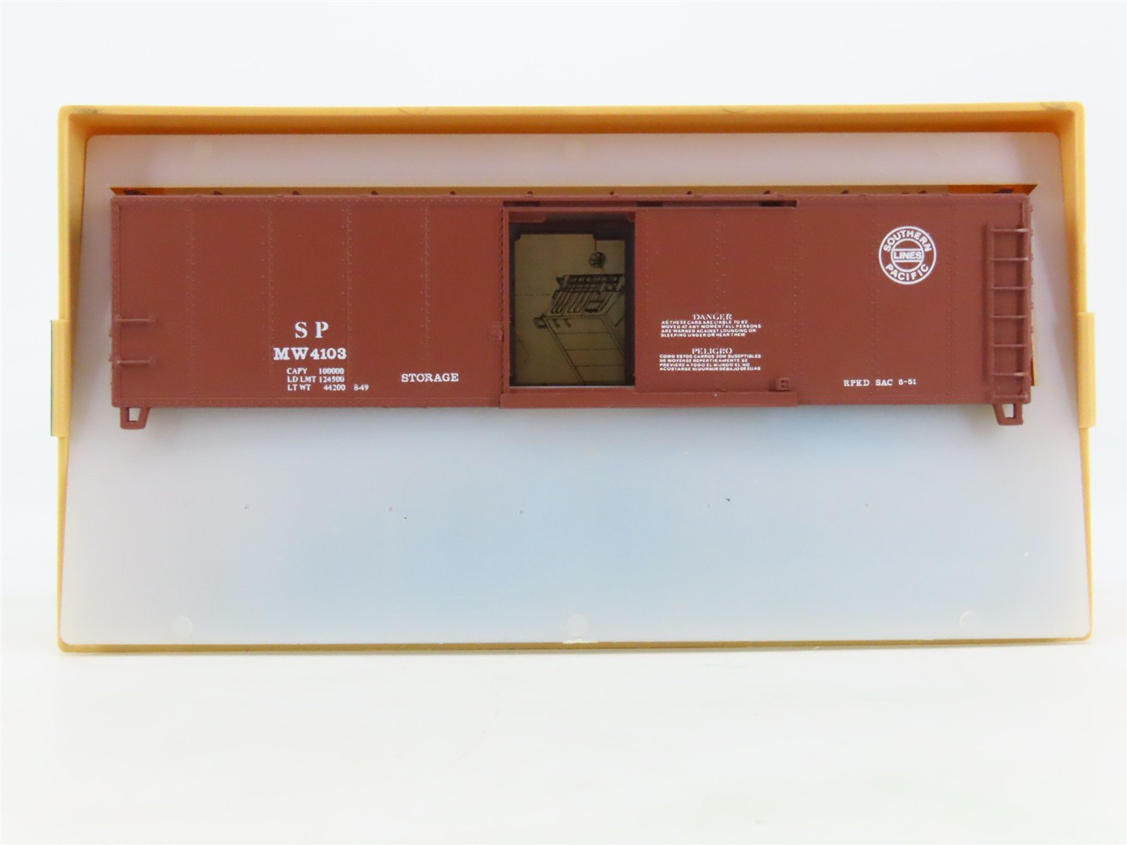 HO Scale Train Miniature Kit 5752 SP Southern Pacific MW Box Car #4103