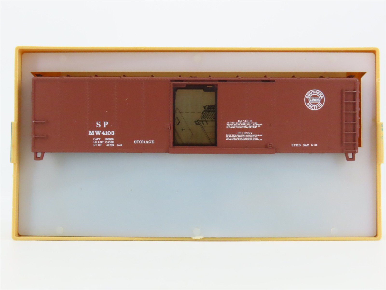 HO Scale Train Miniature Kit 5752 SP Southern Pacific MW Box Car #4103
