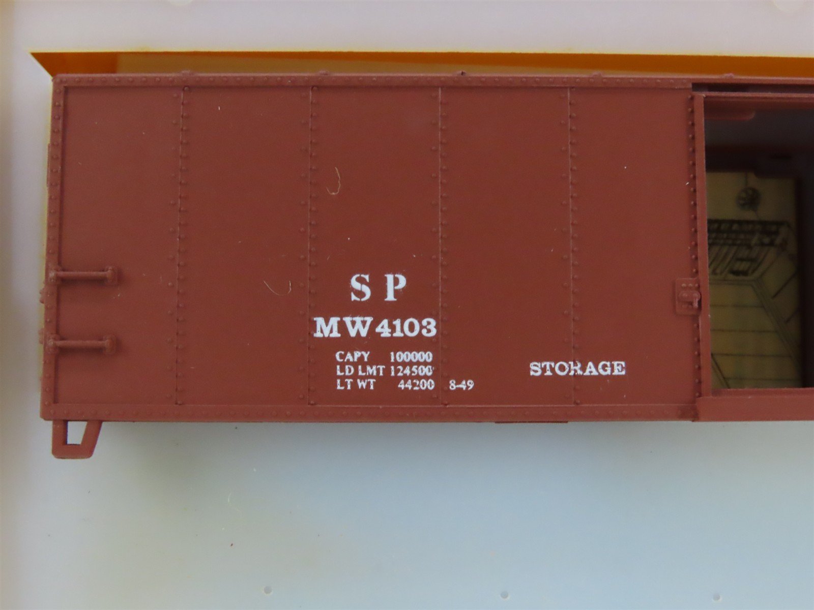 HO Scale Train Miniature Kit 5752 SP Southern Pacific MW Box Car #4103